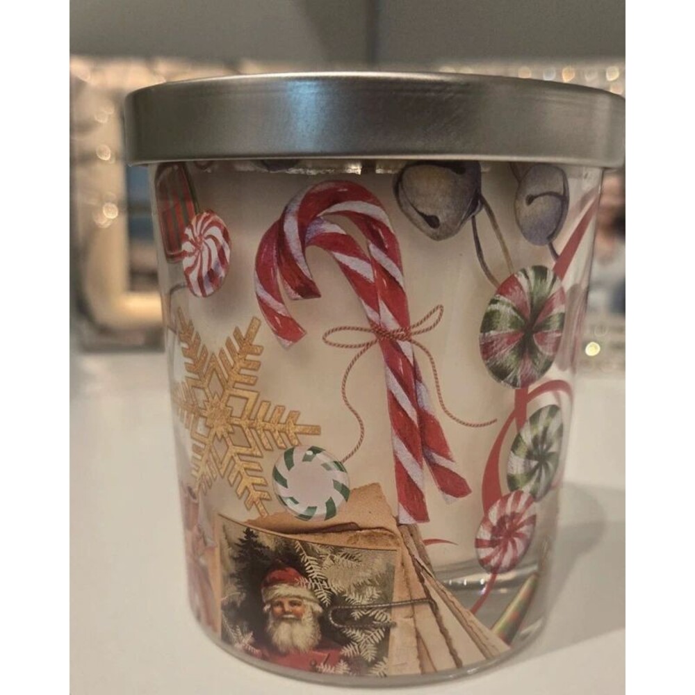 Michael Design Works Christmas Candle